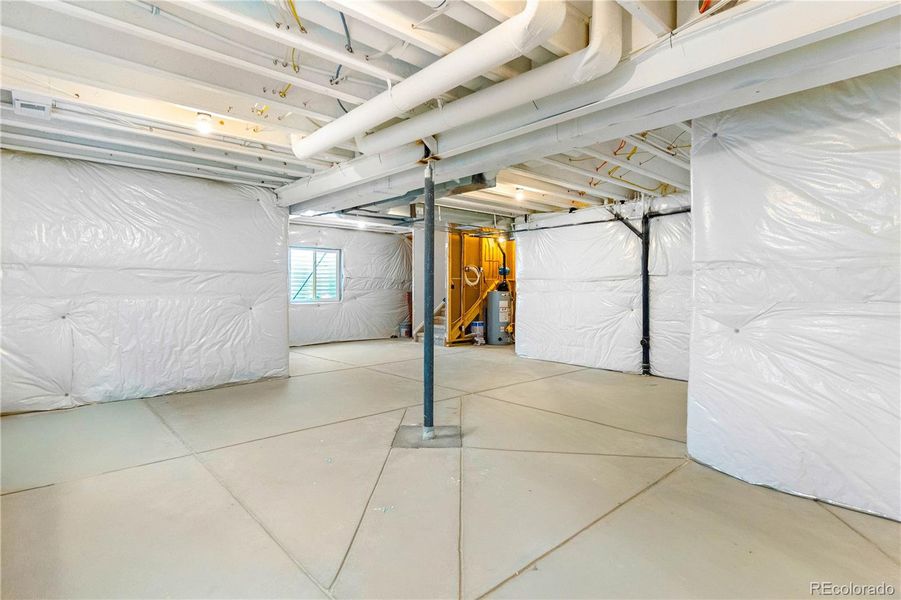 Image 33 of a home in .