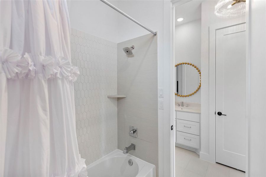 Furnished interior view inside a new home in , Spring (Image 40).