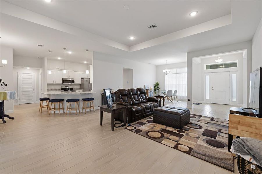 Furnished interior view inside a new home in , Port Charlotte (Image 39).