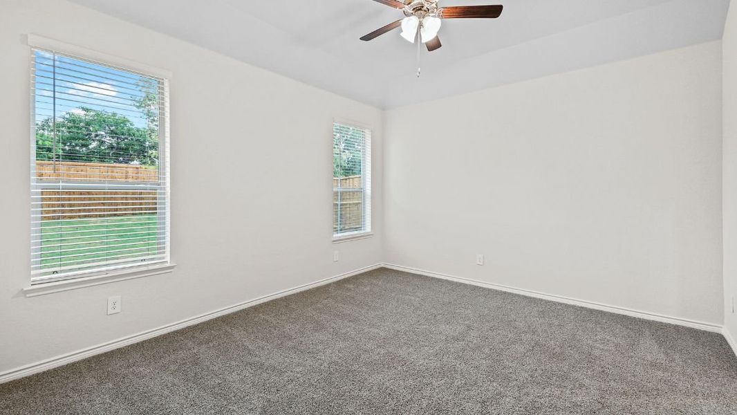 Representative unfurnished interior of a home built from the Durango by D.R. Horton in The Landing at Hidden Lakes, McKinney (Image 16). Representative unfurnished interior of a home built from the Durango by D.R. Horton in The Landing at Hidden Lakes, McKinney (Image 16).