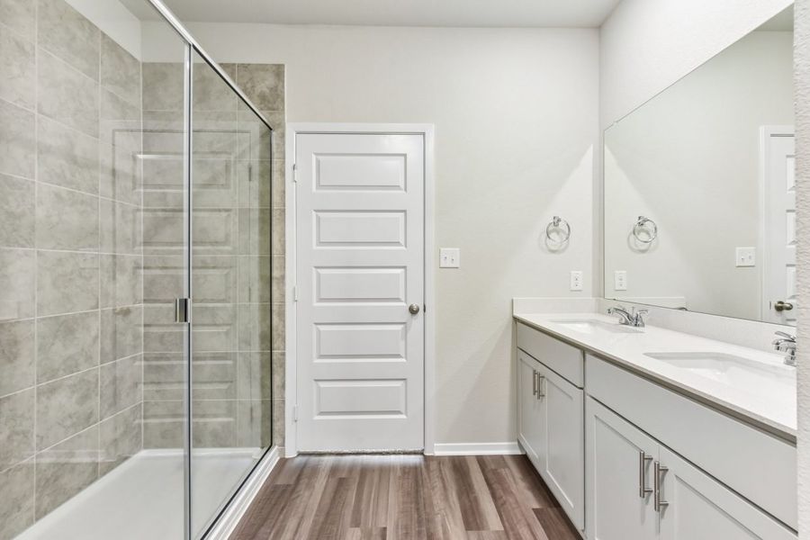 Furnished interior view inside a new home in Edgebrooke, Pflugerville (Image 8).