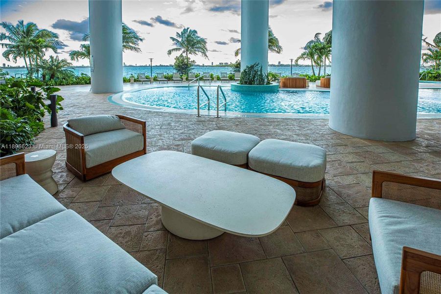 Community amenities in , Miami (Image 82). Community amenities in , Miami (Image 82).