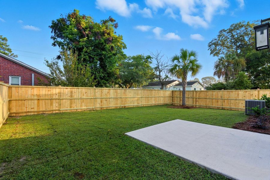 Image 22 of a home in .