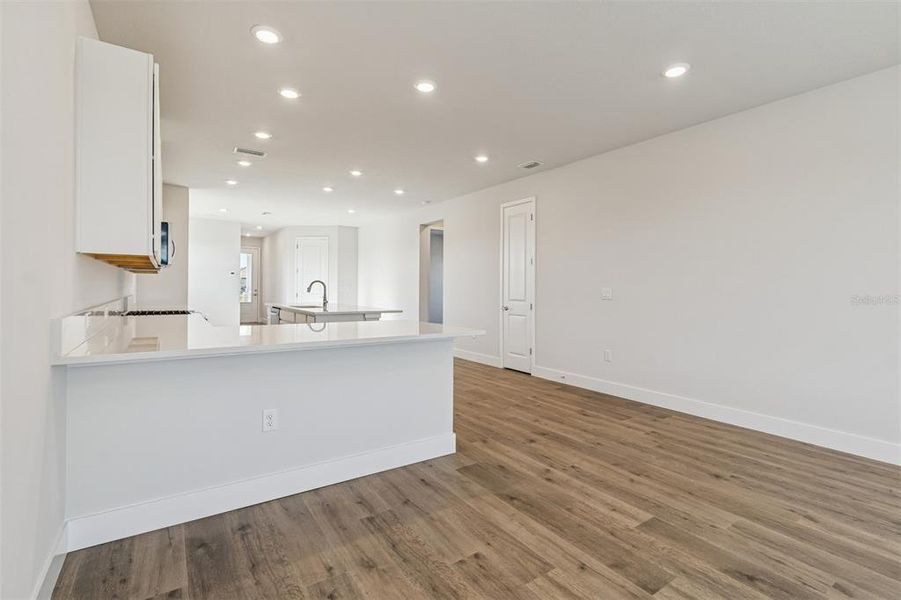 Spacious, unfurnished interior of a new home in Vistera of Venice – Garden Series, Nokomis (Image 32).