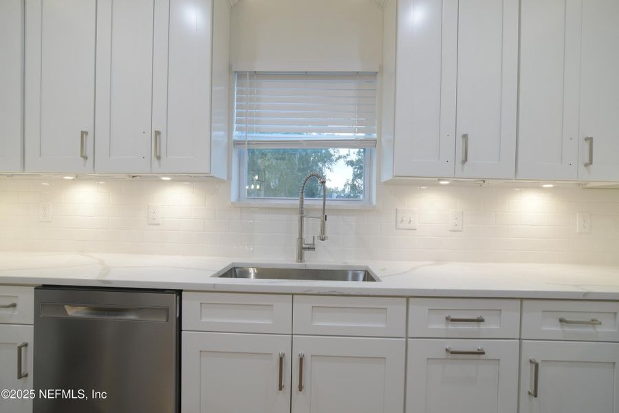 Image 37 of a home in . Image 37 of a home in .