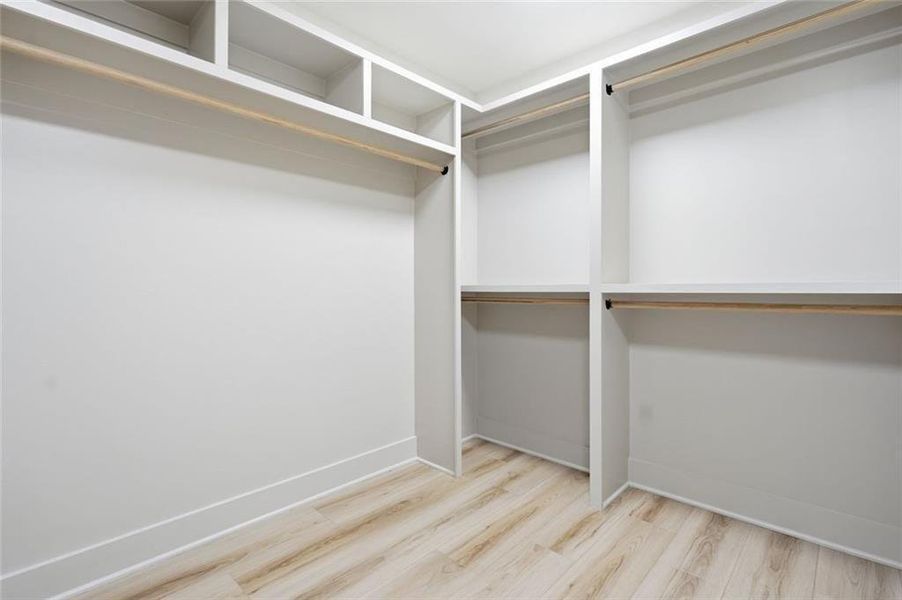 Spacious, unfurnished interior of a new home in , Gainesville (Image 34). Spacious, unfurnished interior of a new home in , Gainesville (Image 34).