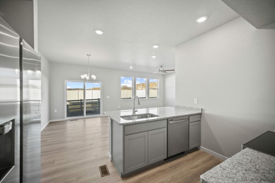 Representative furnished interior of a home built from the Cheyenne by View Homes in Aspen Meadows – Townhomes, Colorado Springs (Image 5). Representative furnished interior of a home built from the Cheyenne by View Homes in Aspen Meadows – Townhomes, Colorado Springs (Image 5).