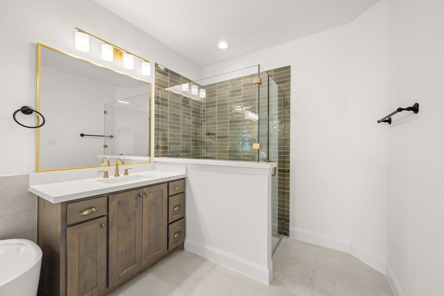 Furnished interior view inside a new home in Redden Farms, Midlothian (Image 12).