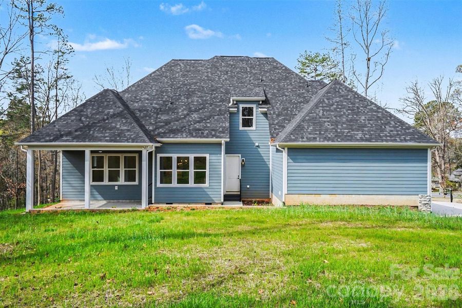 Exterior details and patio area of a home in , Troutman (Image 3).