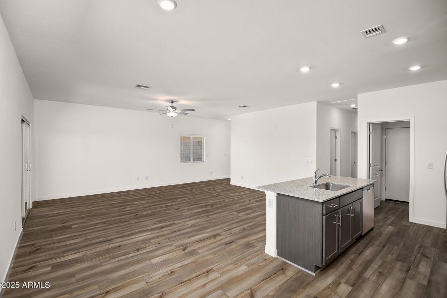 Southwest_Cottonwood_E_L_009 Southwest_Cottonwood_E_L_009