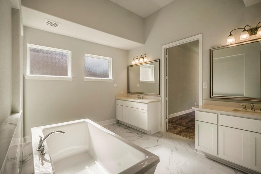 Image 19 of a home in The Woodlands Hills. Image 19 of a home in The Woodlands Hills.