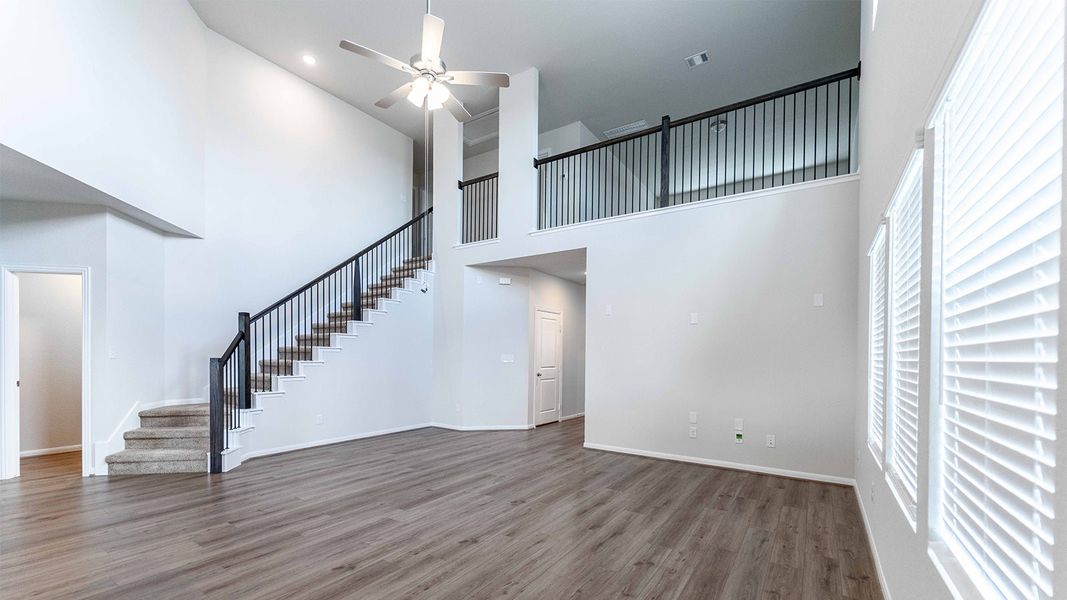 Spacious, unfurnished interior of a new home in Grande Estates, Bertram (Image 21).