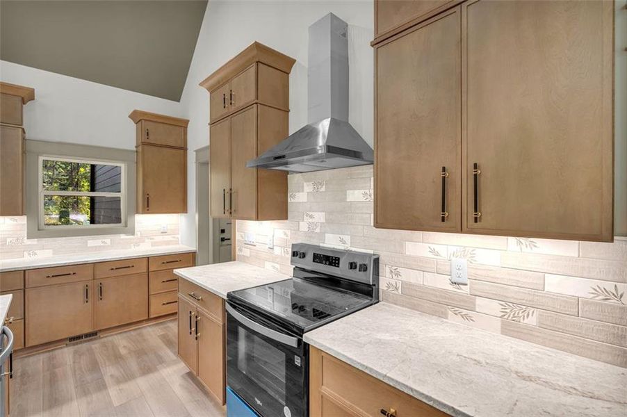 Image 79 of a home in .