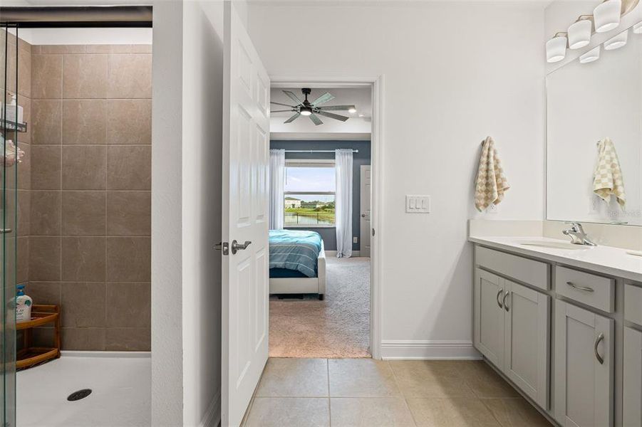 Furnished interior view inside a new home in Summerwoods, Parrish (Image 19). Furnished interior view inside a new home in Summerwoods, Parrish (Image 19).