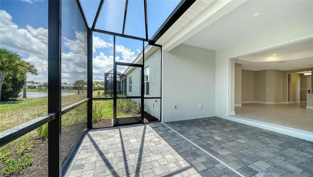 Exterior details and patio area of a home in Windward, Lakewood Ranch (Image 23).