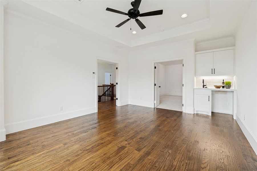 Spacious, unfurnished interior of a new home in , Dallas (Image 21).