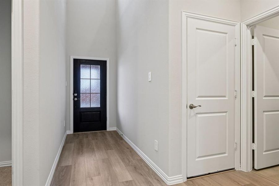 Spacious, unfurnished interior of a new home in Parks at Foster Crossing - Signature Series, Anna (Image 32).