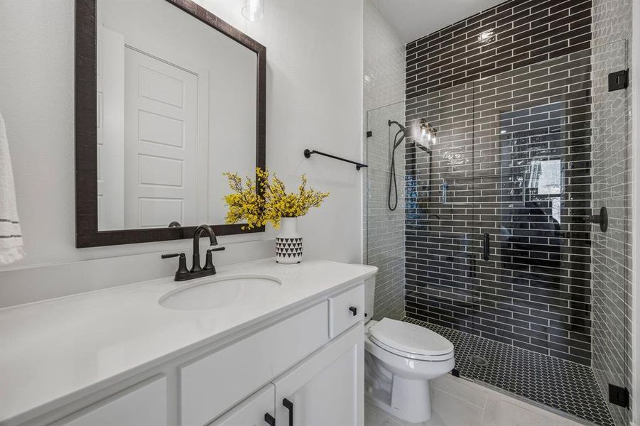 Furnished interior view inside a new home in , Prosper (Image 30).