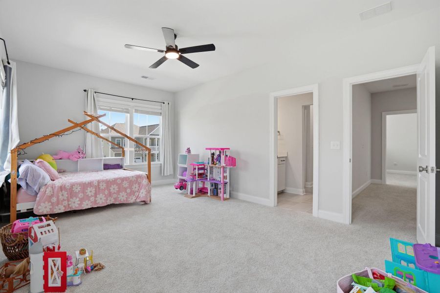 Furnished interior view inside a new home in Tidewater at Lakes of Cane Bay, Summerville (Image 19).