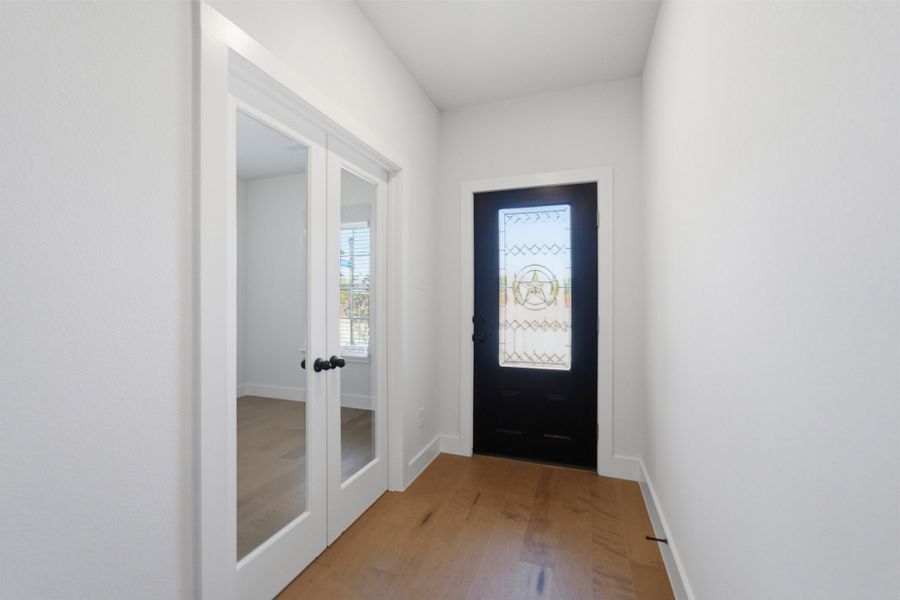 Spacious, unfurnished interior of a new home in Heartland, Crandall (Image 15).