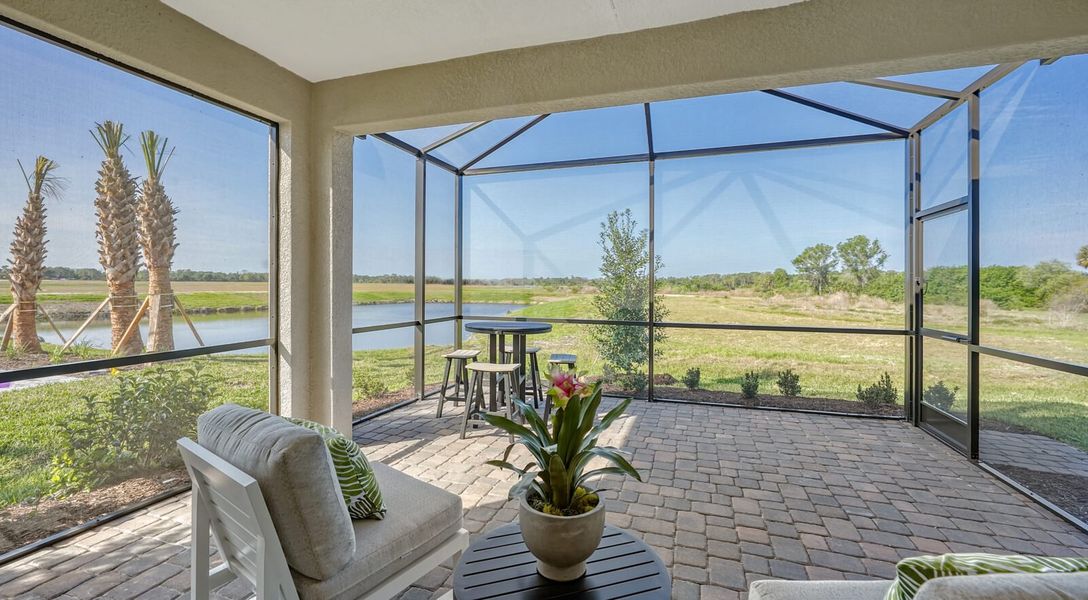 Representative exterior details of a home built from the Sandcastle 2 by Neal Communities in Vistera of Venice, Venice (Image 22).