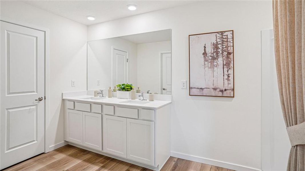 Furnished interior view inside a new home in Twisted Oaks, Wildwood (Image 21).