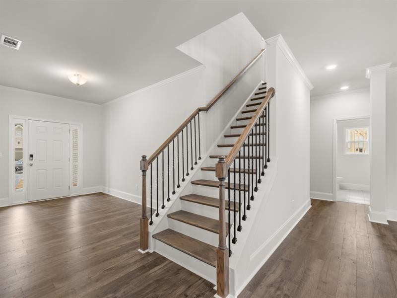 Spacious, unfurnished interior of a new home in Butner Estates, South Fulton (Image 13).