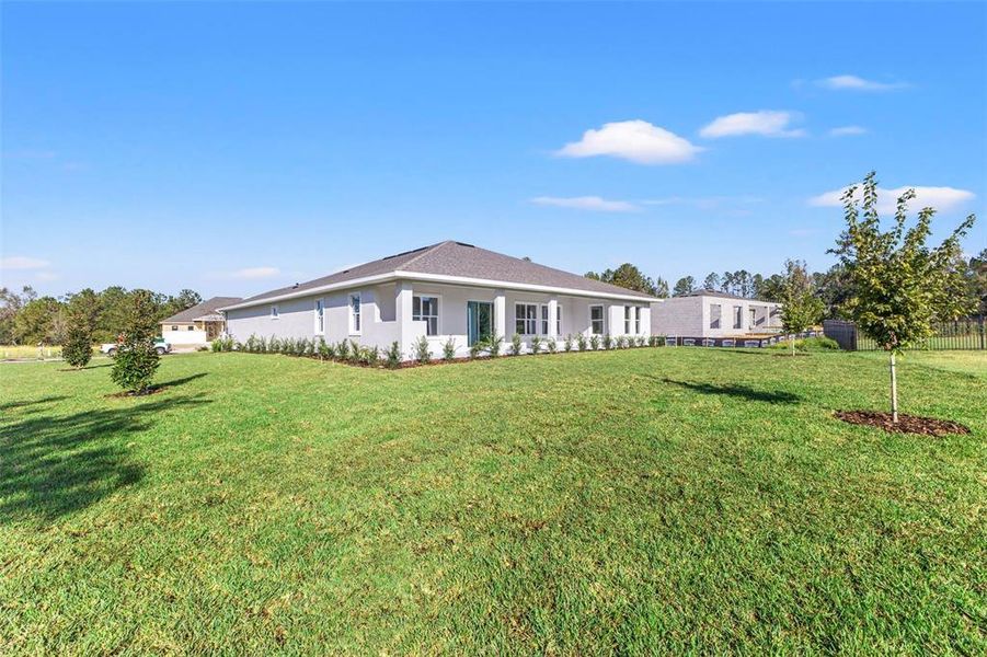 Exterior details and patio area of a home in Southern Hills Plantation, Brooksville (Image 29).