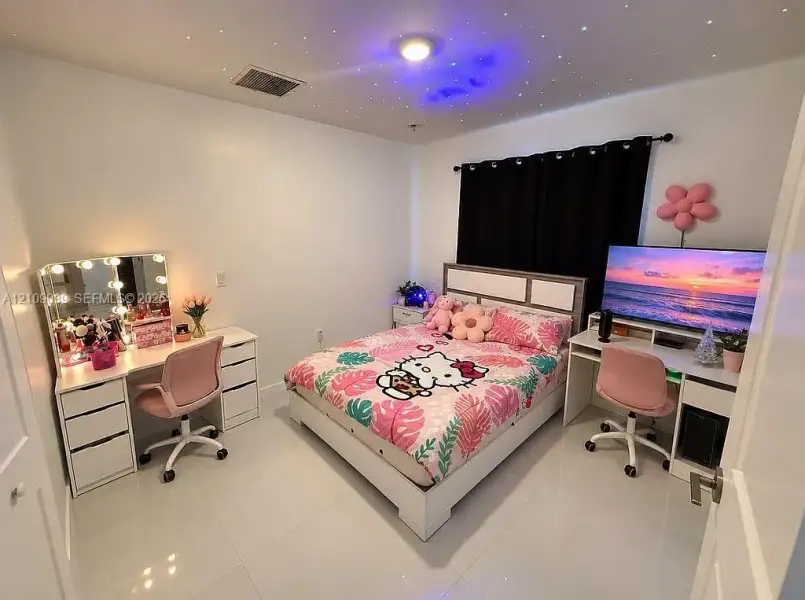 Furnished interior view inside a new home in , Goulds (Image 8).