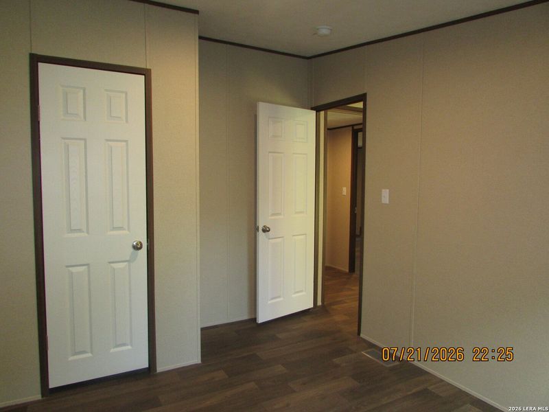 Spacious, unfurnished interior of a new home in , San Antonio (Image 22).