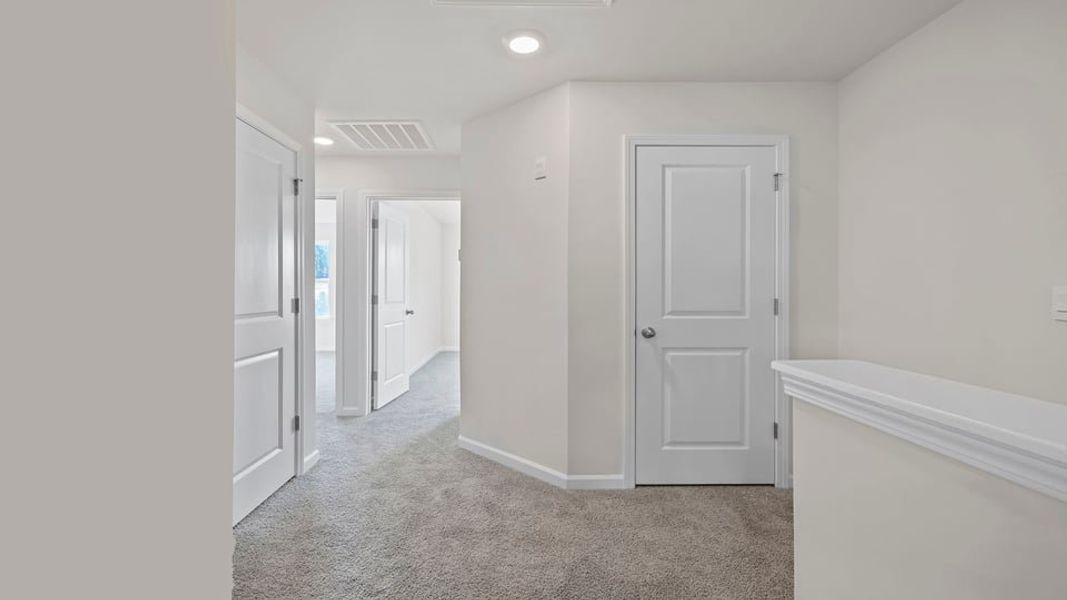 Spacious, unfurnished interior of a new home in Brookside Ridge Townhomes, Greer (Image 19). Spacious, unfurnished interior of a new home in Brookside Ridge Townhomes, Greer (Image 19).
