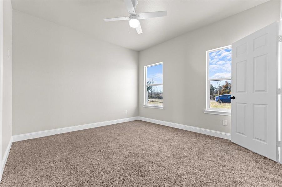 Spacious, unfurnished interior of a new home in , Greenville (Image 27).