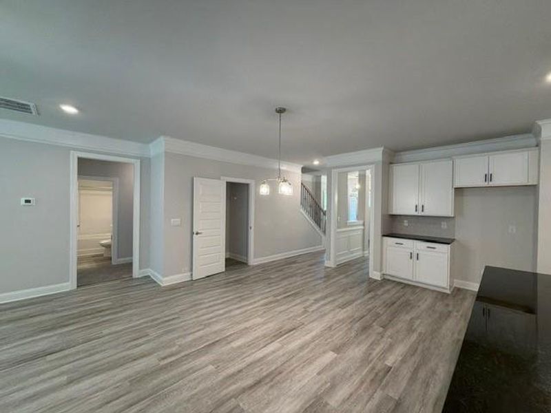 Spacious, unfurnished interior of a new home in Tuscany Hills, Douglasville (Image 17).