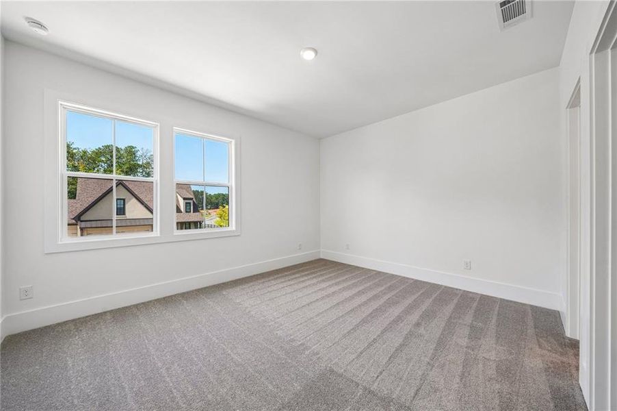 Spacious, unfurnished interior of a new home in Towson Village, Peachtree City (Image 32). Spacious, unfurnished interior of a new home in Towson Village, Peachtree City (Image 32).