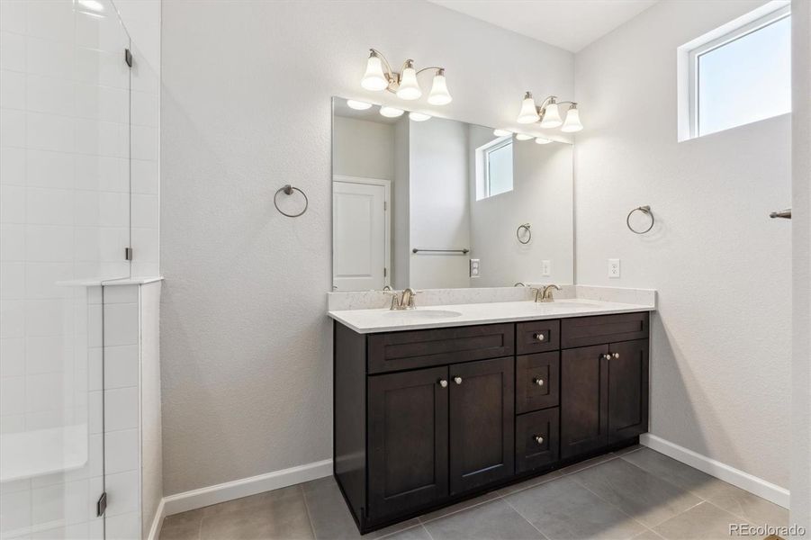 Furnished interior view inside a new home in Townhome Collection at Grand Vue at Interlocken, Broomfield (Image 11). Furnished interior view inside a new home in Townhome Collection at Grand Vue at Interlocken, Broomfield (Image 11).