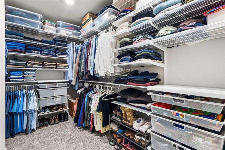 Image 33 of a home in . Image 33 of a home in .