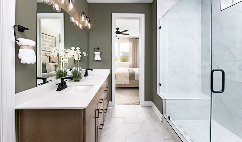 Denali-EA20-Williamsport Bathroom