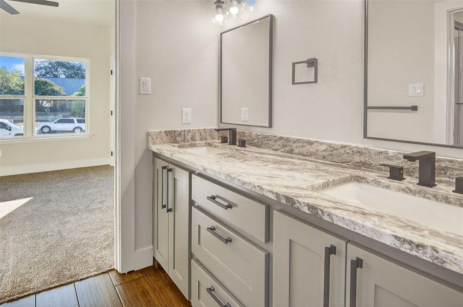 Jack and Jill bath with dual sinks