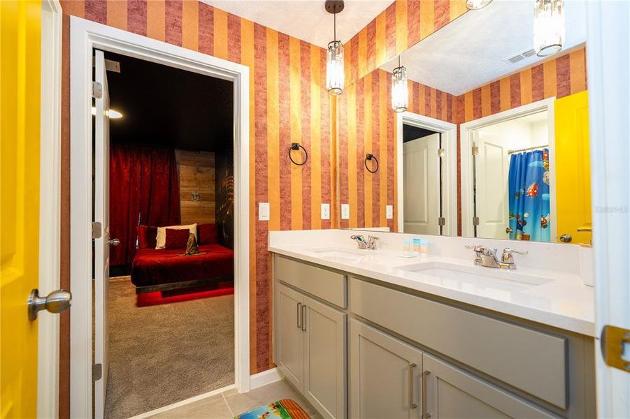 Furnished interior view inside a new home in , Kissimmee (Image 57).