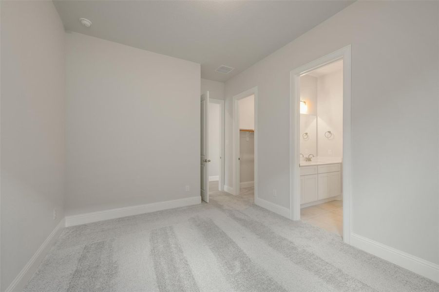 Spacious, unfurnished interior of a new home in , Manvel (Image 39). Spacious, unfurnished interior of a new home in , Manvel (Image 39).