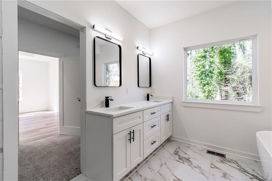 Furnished interior view inside a new home in , Gainesville (Image 14).