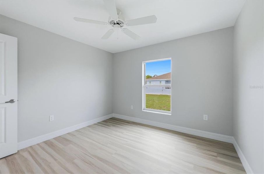 Spacious, unfurnished interior of a new home in , Englewood (Image 18).