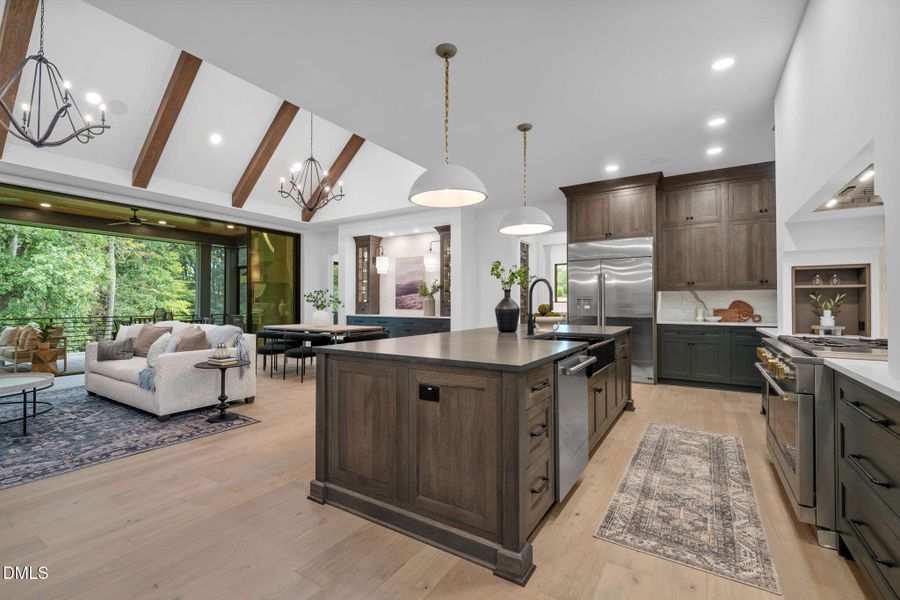 8-web-or-mls-untitled-17 8-web-or-mls-untitled-17