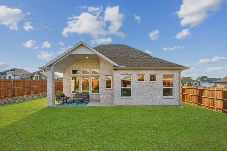 Representative exterior details of a home built from the Dayton 50' by Chesmar Homes in Las Lomas, Forney (Image 4).
