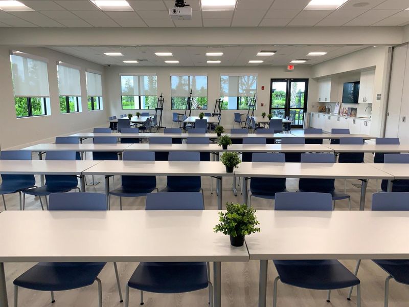 Image 62 of a home in .