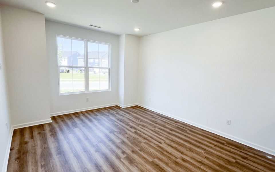 Spacious, unfurnished interior of a new home in Wendell Falls, Wendell (Image 10). Spacious, unfurnished interior of a new home in Wendell Falls, Wendell (Image 10).