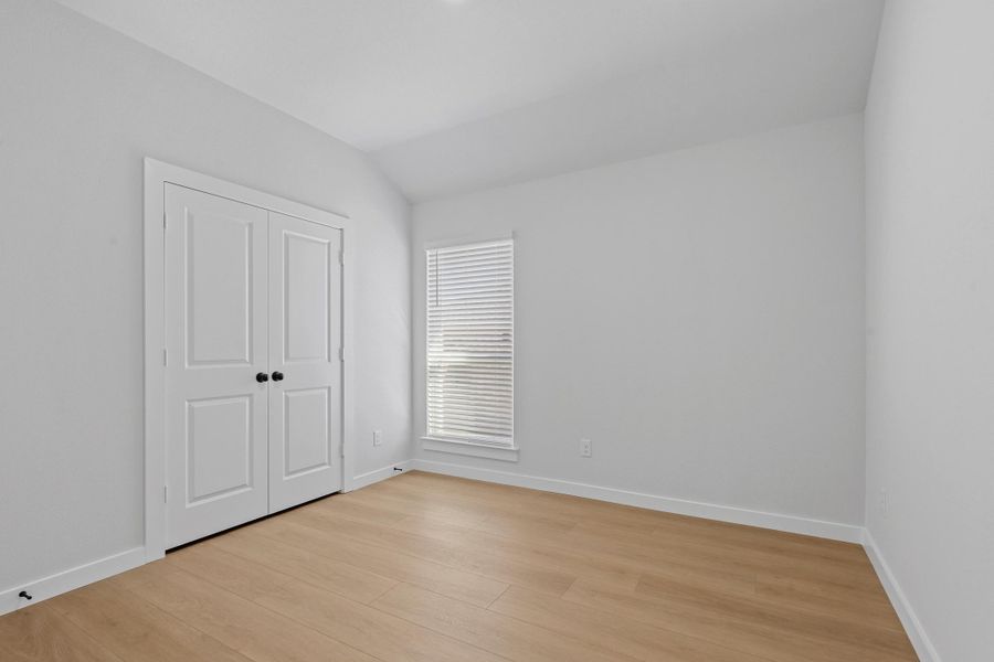Representative unfurnished interior of a home built from the Iverson I by Cheldan Homes in Pitcock Addition, Graham (Image 63).