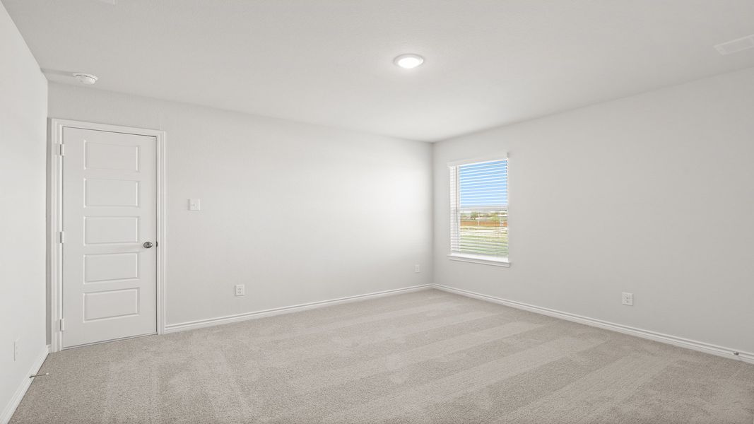 Secondary bedroom