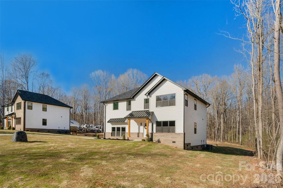Exterior details and patio area of a home in , Waxhaw (Image 20).