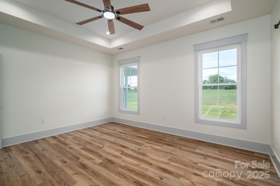 Spacious, unfurnished interior of a new home in , Vale (Image 18).
